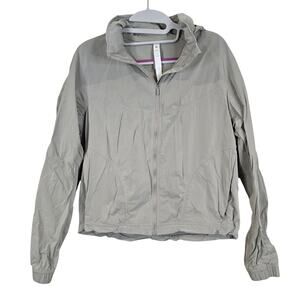 Women's Lululemon Gray Lightweight Breathable Windbreaker Jacket | Size 6